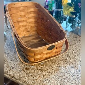 Peterboro Basket Co double handle sleigh basket